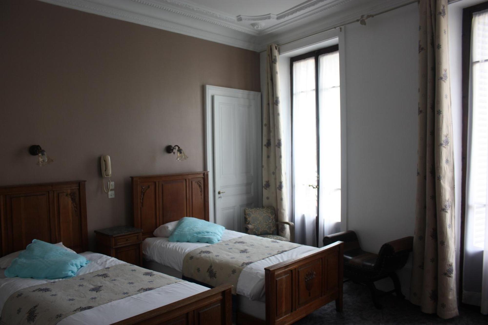 Hotel Savoy Εξ Λε Μπαν Εξωτερικό φωτογραφία